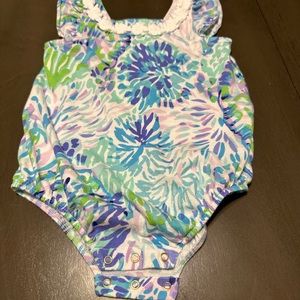 Lilly Pulitzer 12-18 mo bubble onesie EUC